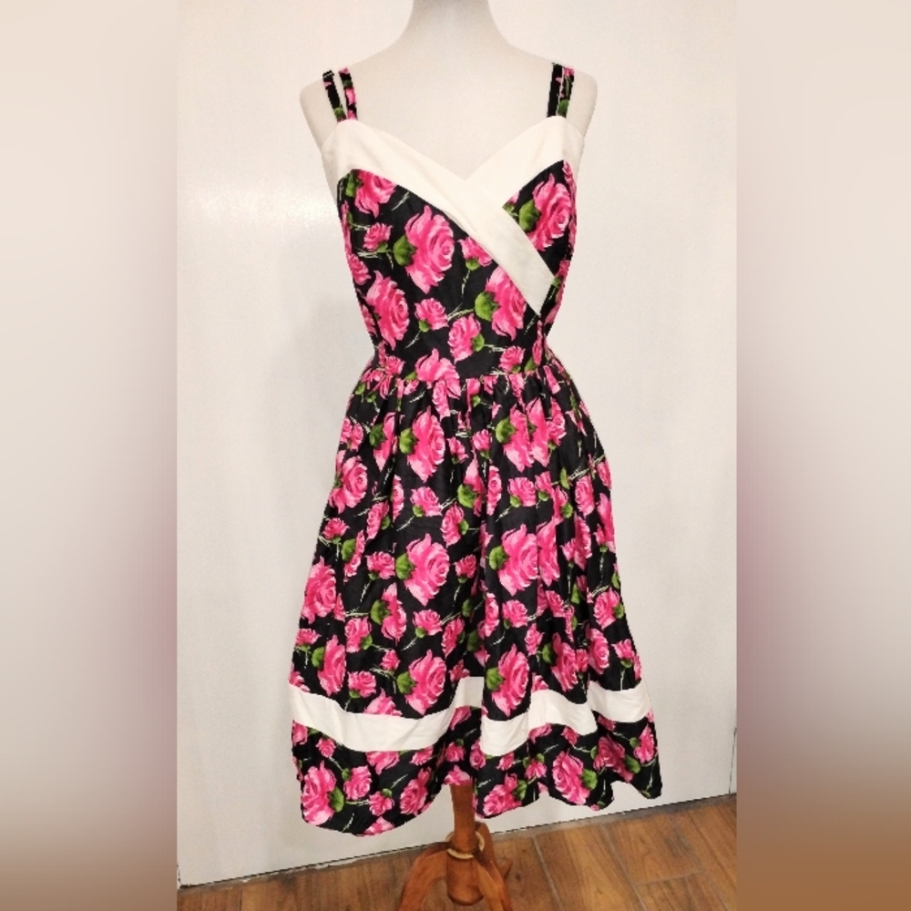RETRO ROSES DRESS UNIQUE VINTAGE SIZE 16 W